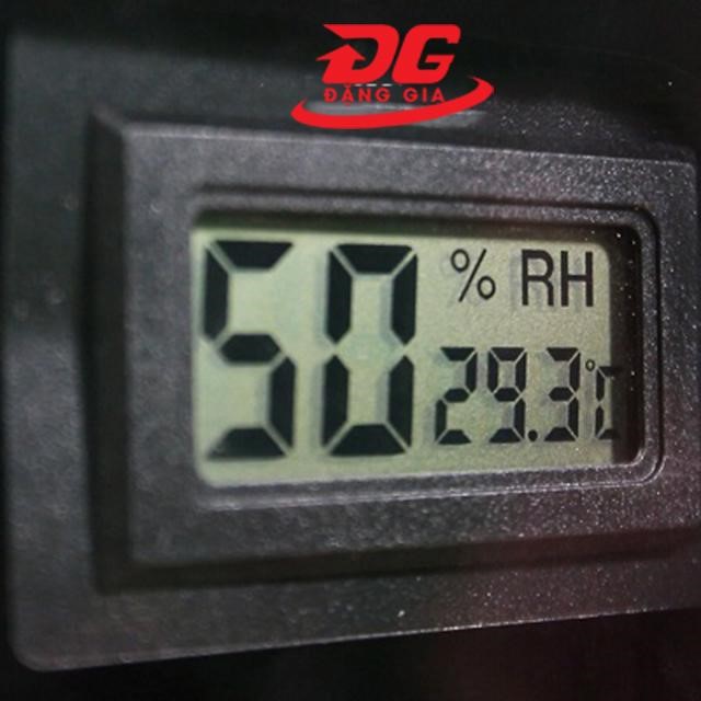 Đồng hồ hiển thị độ ẩm và nhiệt độ trên tủ chống ẩm Nikatei NC-20C