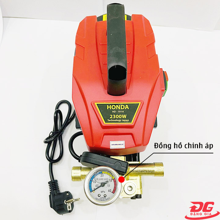 Đồng hồ chỉnh áp giúp điều chỉnh áp lực phun trên máy rửa xe Honda HD 101A