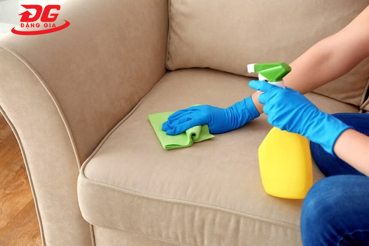 dung dịch làm sạch ghế sofa vải
