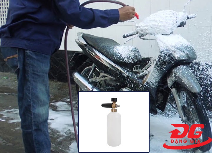 Bình bọt tuyết - Dụng cụ rửa xe máy tại nhà