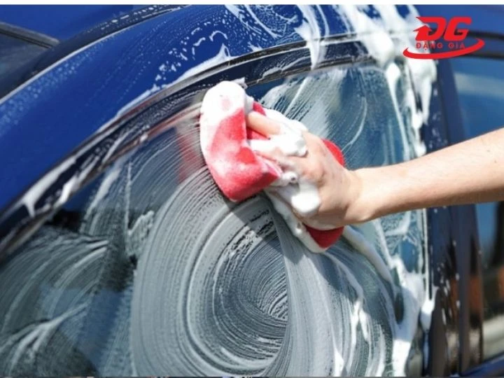 Rửa xe Hải hai bà trưng