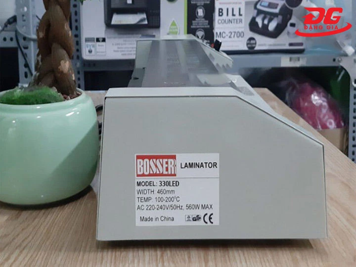 máy ép plastic BOSSER 330LED bền