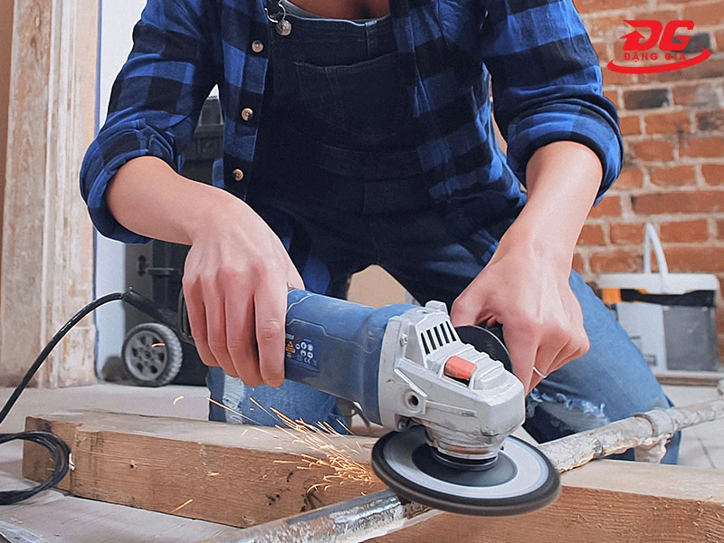 Mua máy mài cầm tay cũ đã qua sử dụng