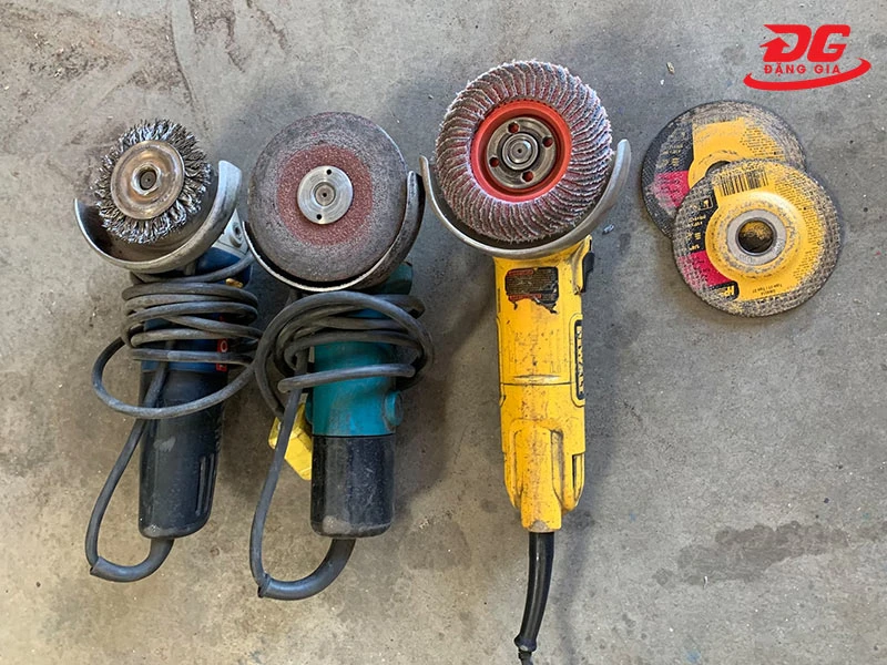 Tìm hãng uy tín khi mua máy mài cầm tay cũ tại Hà Nội