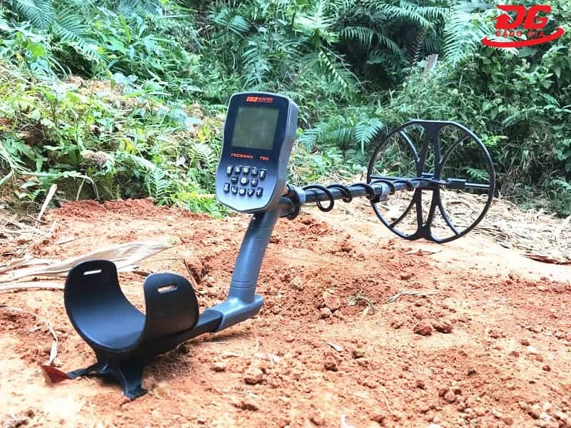 máy dò đá quý tần số thấp