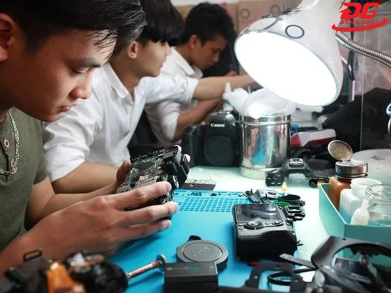 Khách hàng có thể hoàn toàn yên tâm khi sử dụng dịch vụ sửa chữa tại Đặng Gia