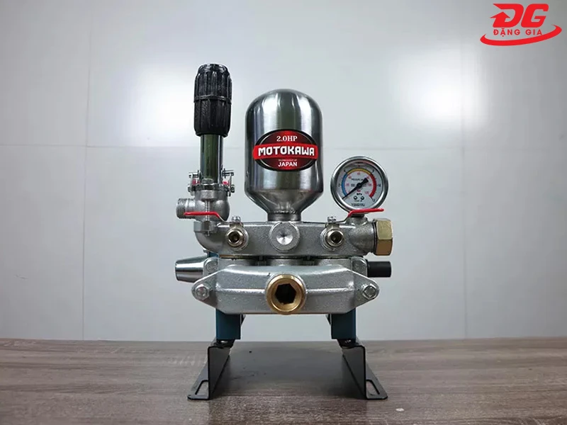 Cụm chỉnh áp lực nước của máy rửa xe dây đai 2HP