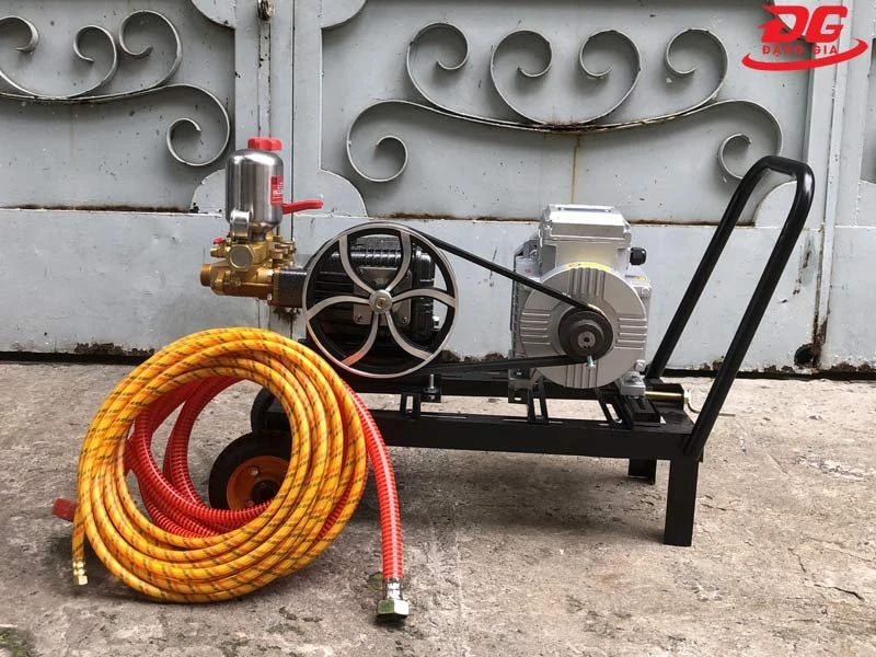 Máy rửa xe 2HP chạy dây curoa