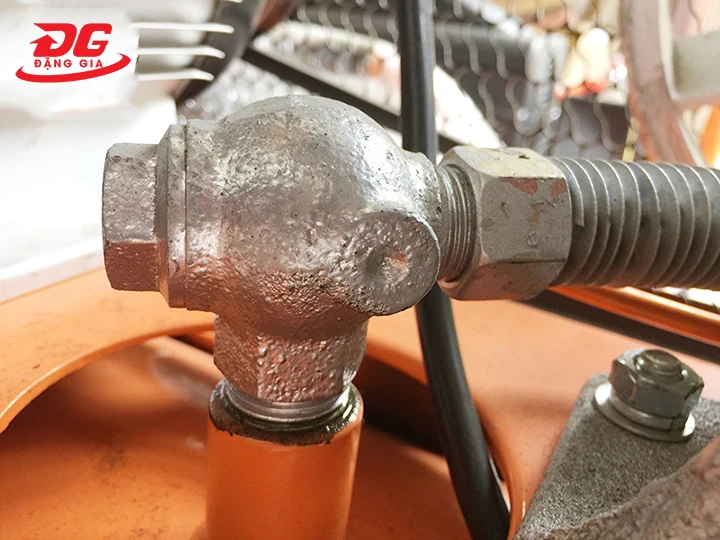 Cách lắp van một chiều khí nén