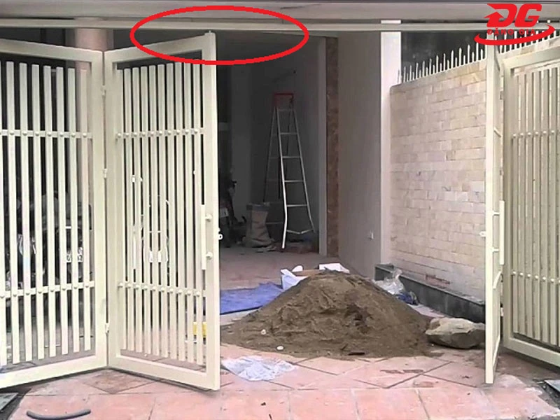 Thanh ray trượt tự động