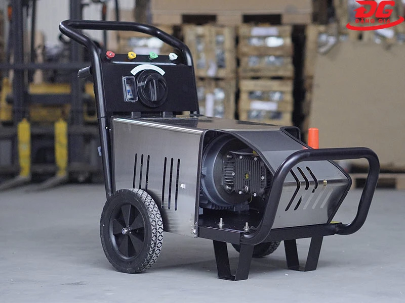 Máy phun rửa áp lực cao tự ngắt Kumisai KMS 220/5.5