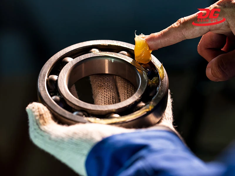 Các đặc điểm nổi bật của mỡ bôi trơn chịu nhiệt 500 độ