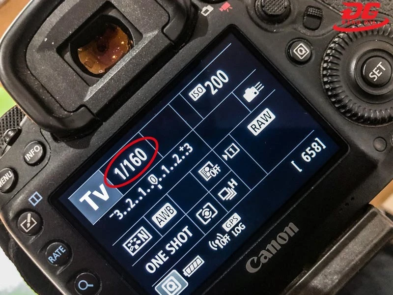 Vị trí hiển thị tốc độ trập của máy ảnh Canon