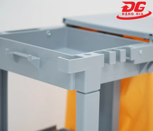 Xe đẩy dọn vệ sinh 3 tầng 7