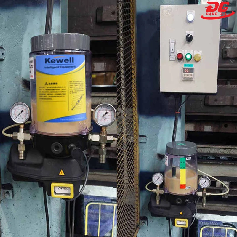 Các lưu ý khi sử dụng máy bơm mỡ bò tự động