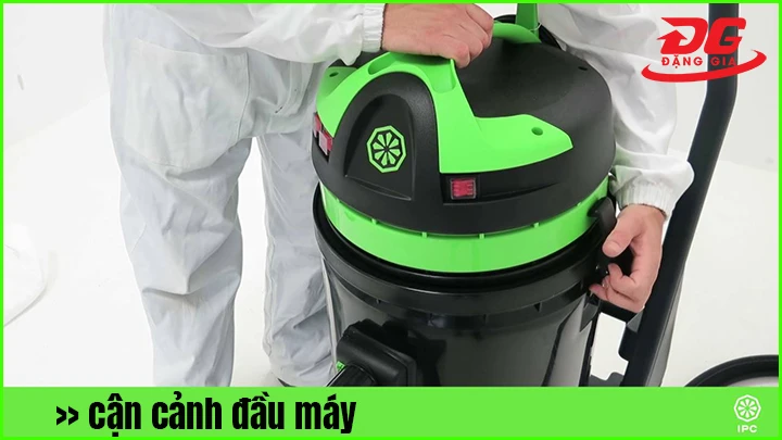 Máy có hiệu suất cao vì được trang bị 3 motor mạnh mẽ