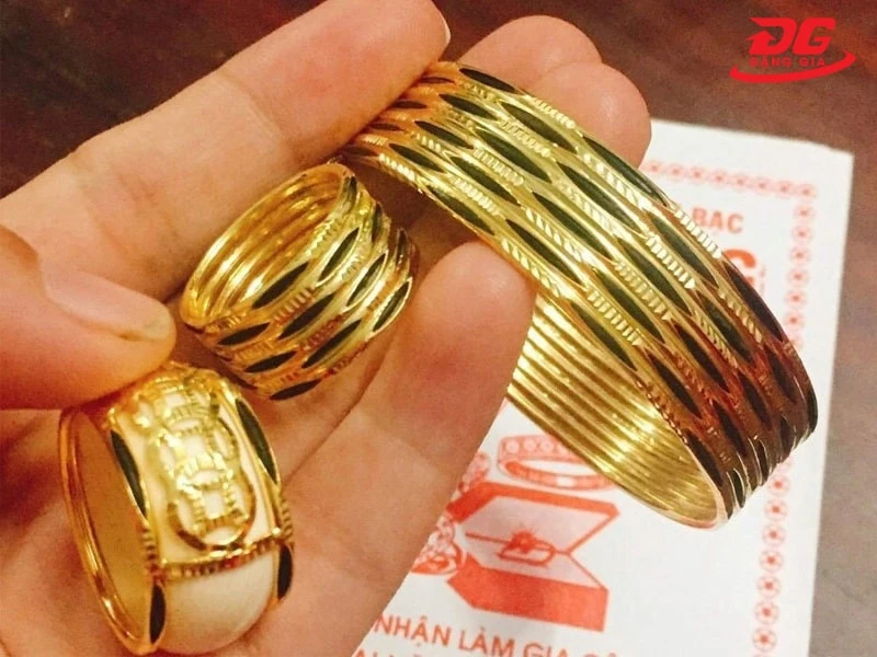 vàng non có bán được không