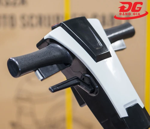 Máy chà sàn liên hợp Kumisai KMS2A 4