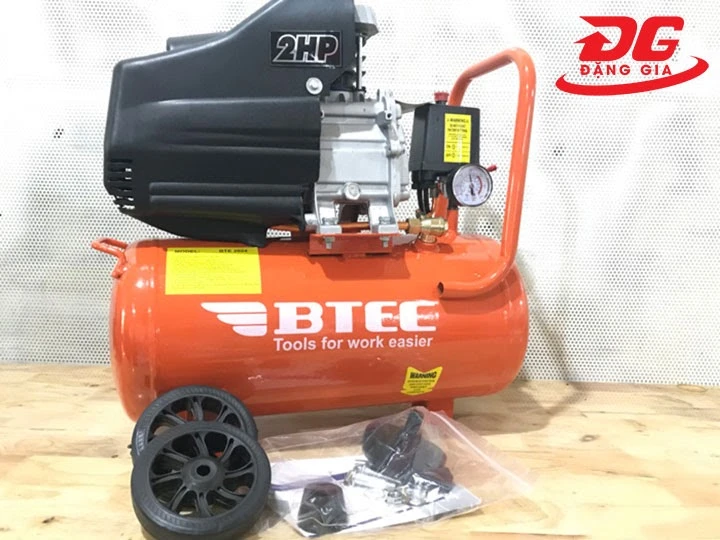 Model Btec BT-2024 và các phụ kiện đi kèm