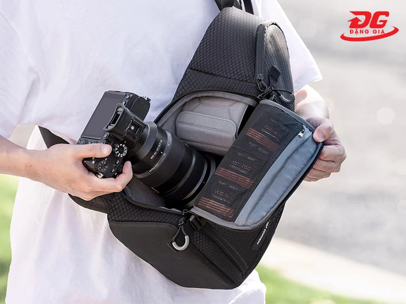 Sử dụng dây đeo máy ảnh phòng ngừa rơi vỡ