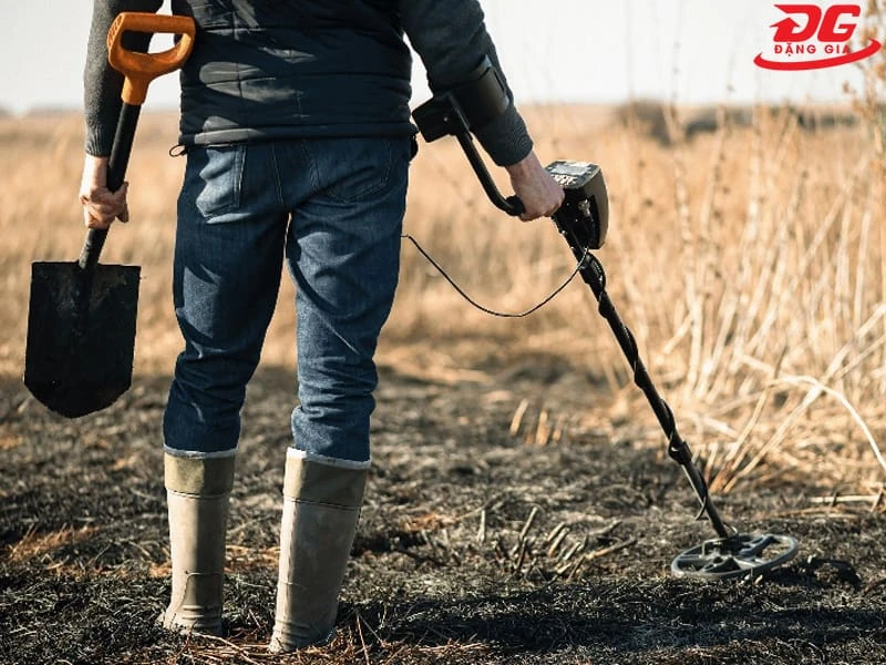 nguyên lý máy rà kim loại