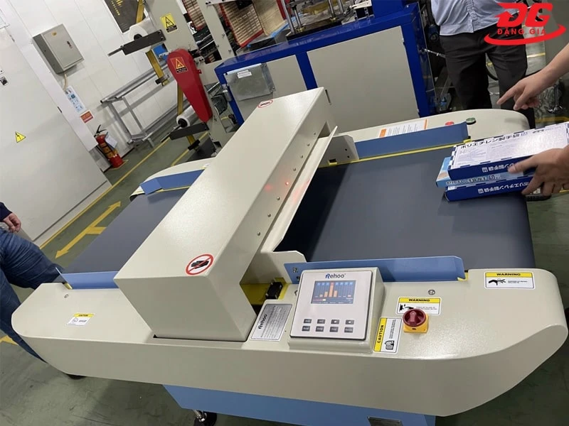 Ứng dụng của máy dò kim trong đời sống