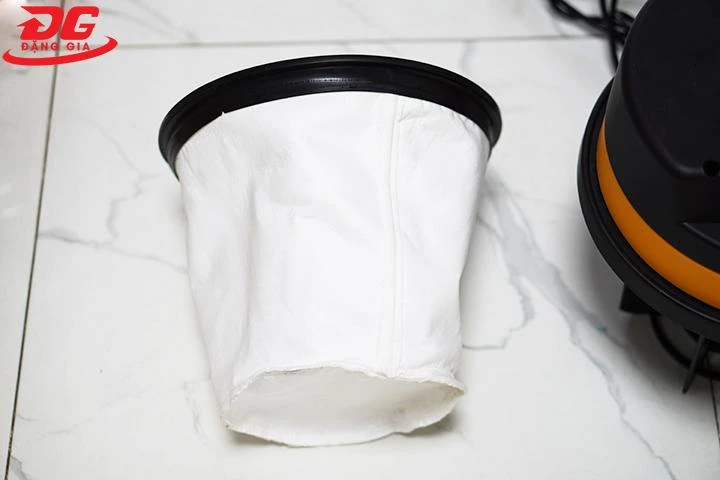 tại sao máy hút bụi kêu to