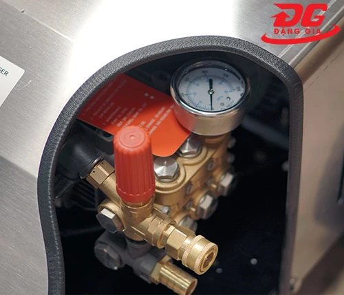 Máy xịt rửa xe Kumisai 20M36-7.5T4 4