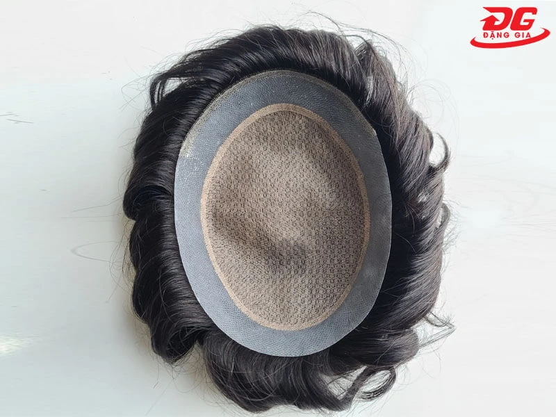 Giấu vàng trong lớp tóc giả