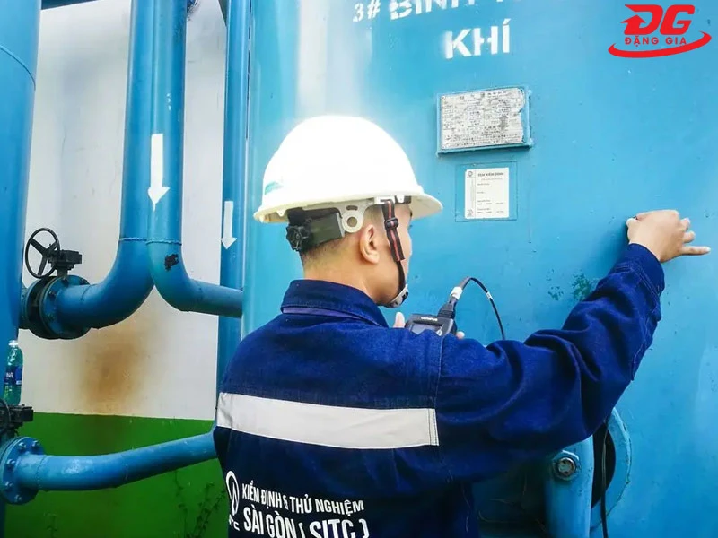 Bình khí nén cần được kiểm định khi có dấu hiệu bất thường