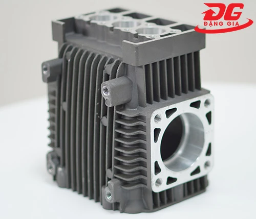 Vỏ đầu bơm máy rửa xe 2010 4