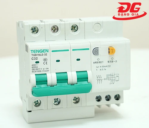 At tô mát máy rửa xe 6
