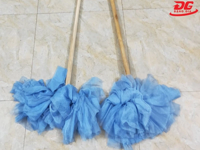 HD Cách làm cây lau nhà bằng vải mùng (chi tiết từng bước)