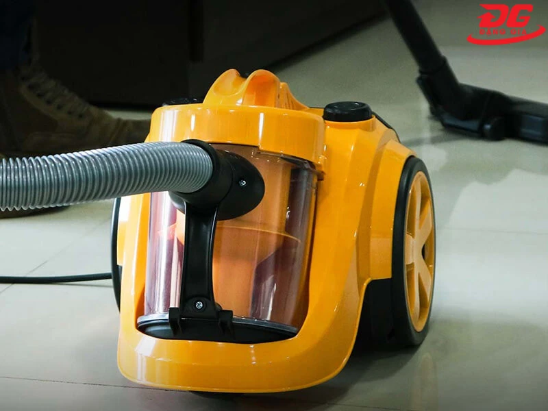 máy hút bụi ingco pin