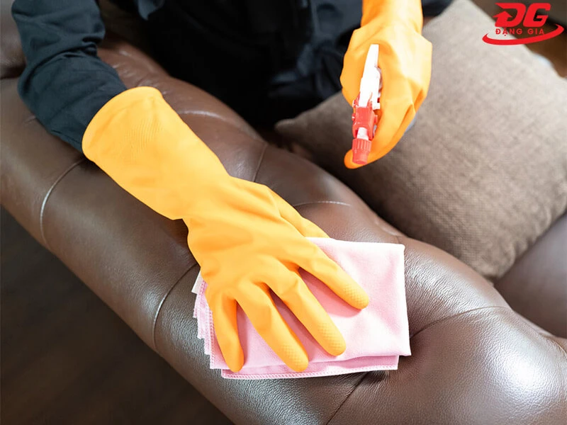 Vệ sinh ghế sofa