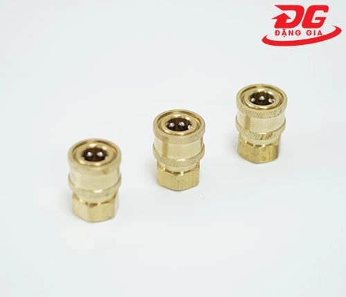 Khớp nối nhanh máy rửa xe và dây 4