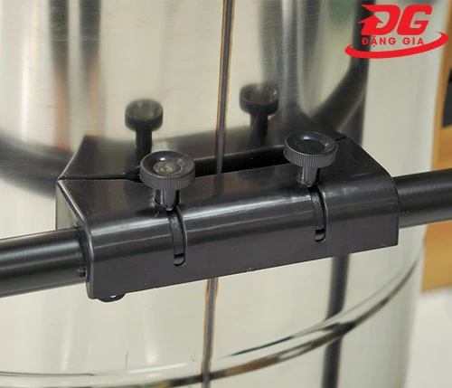 Máy hút bụi Supper Clean SC70S 5