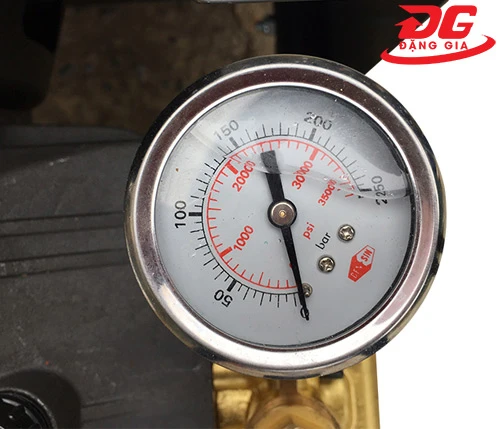 Máy rửa xe Palada PD 70/1.8 5