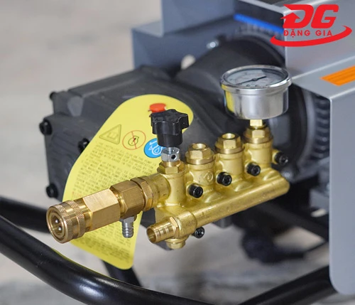 Máy xịt rửa xe Palada PD 80/2.2 6