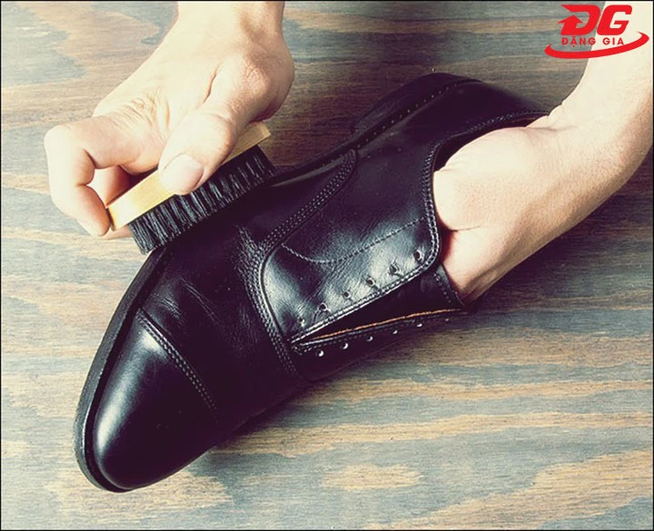 bàn chải lông ngựa đánh bóng