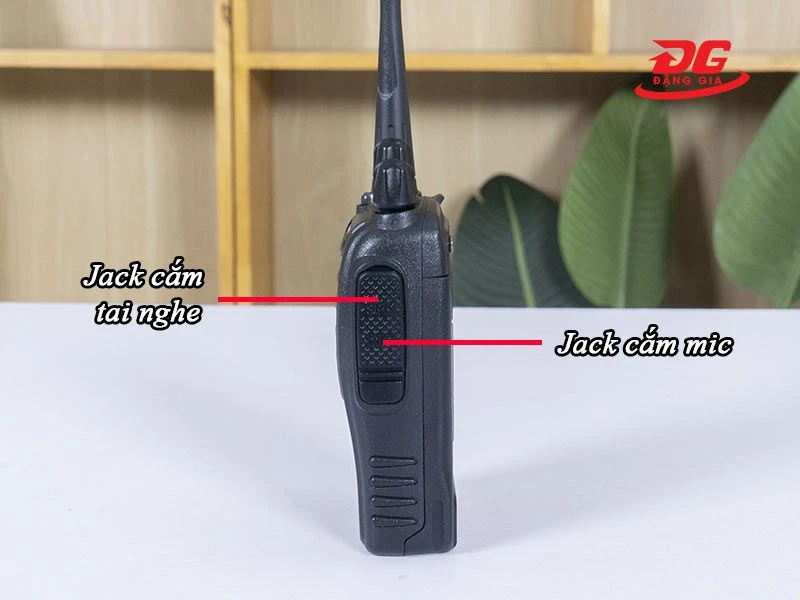 Jack cắm mic và tai nghe