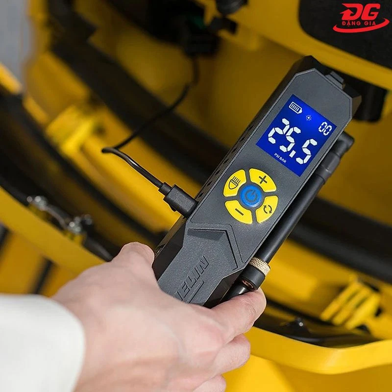 Máy bơm hơi mini cầm tay