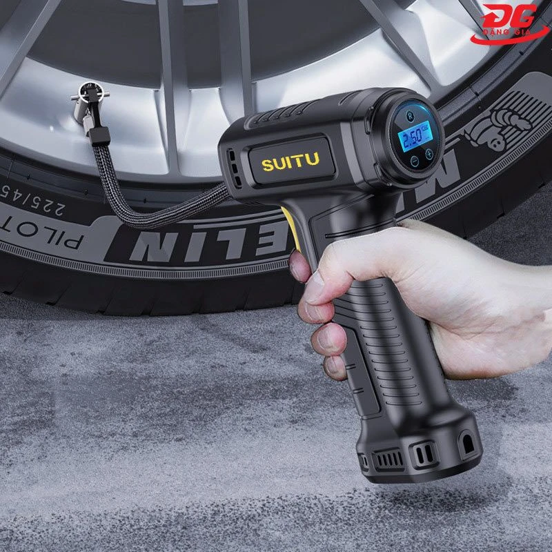 Dùng máy bơm hơi mini cầm tay mang lại nhiều lợi ích