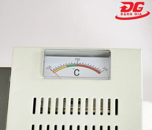 Máy ép plastic YT 320 5