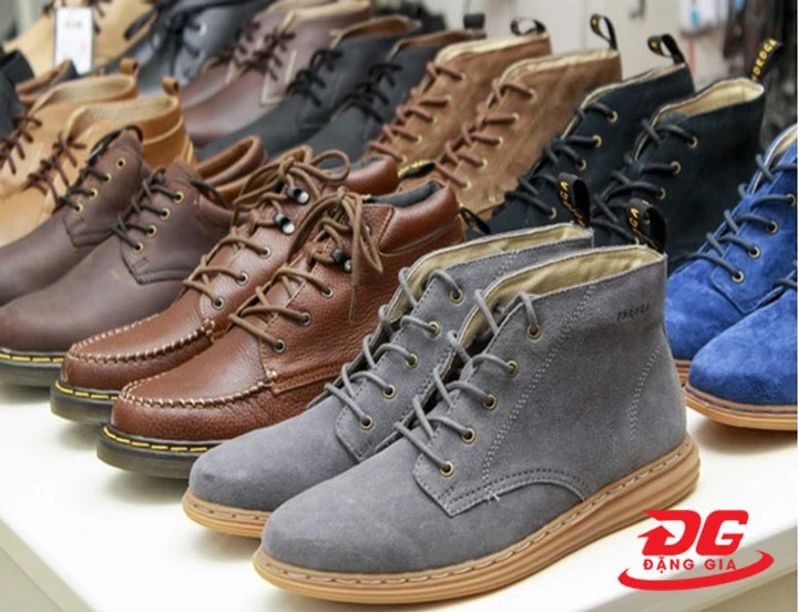 Giày làm từ chất liệu da lộn được rất nhiều người yêu thích