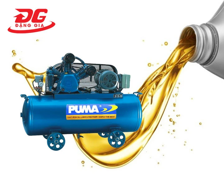 Thay dầu máy sau mỗi 1000 giờ sử dụng