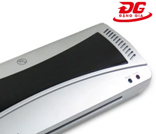 Máy ép plastic DSB HQ - 235