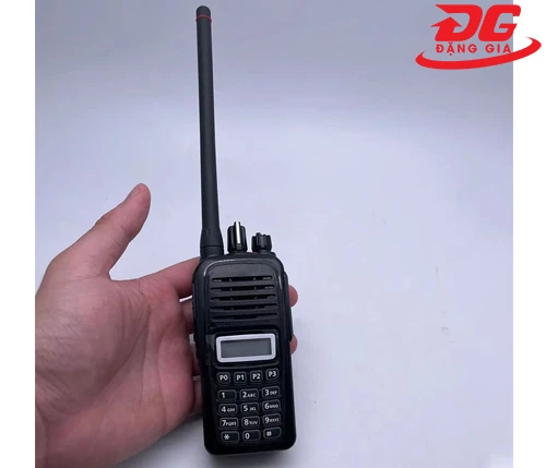Máy bộ đàm Icom IC-V88 6