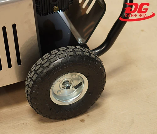 Máy phun rửa xe Palada 20M36-7.5T4 6