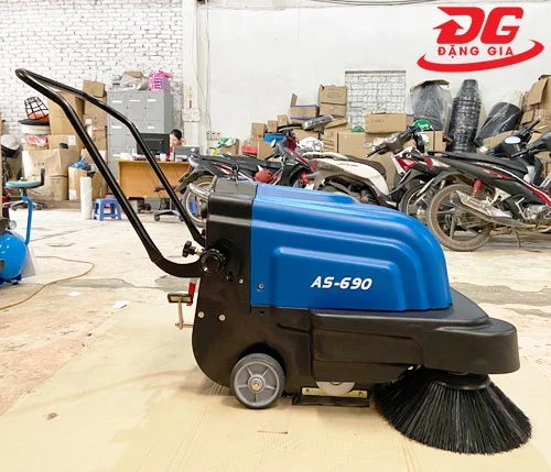 Máy quét rác chạy bằng ắc quy Supper Clean AS-690 4